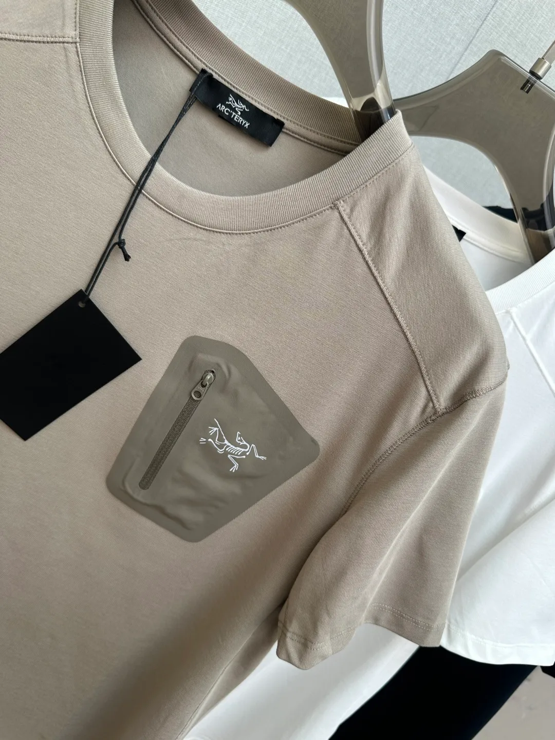 Quality 2026 ！ ， 。 ， ， Quality ， Same Style！Size M—3XL